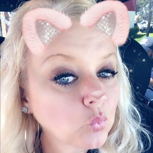 Meet your Posher, Kristina